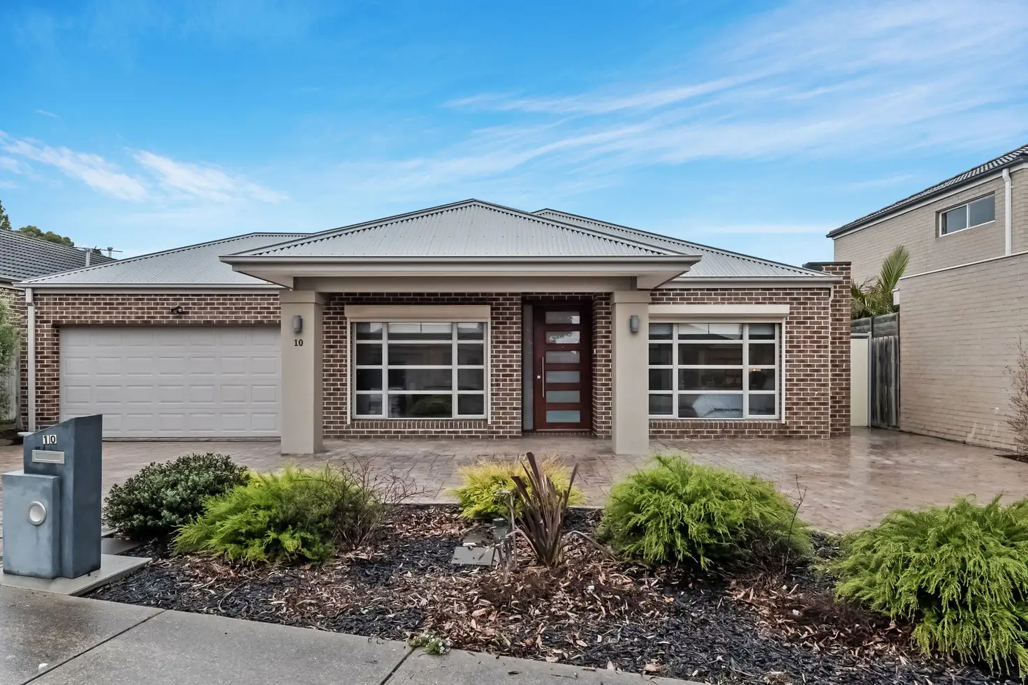 Main view of Homely house listing, 10 Kinkora Crescent, South Morang VIC 3752