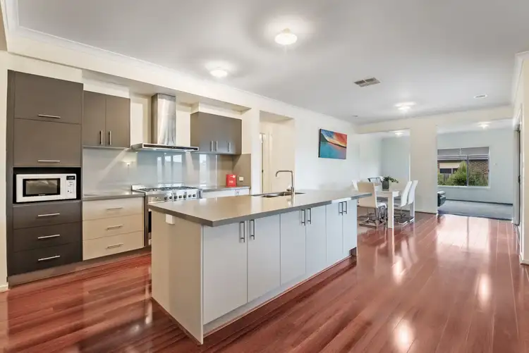 Fourth view of Homely house listing, 10 Kinkora Crescent, South Morang VIC 3752