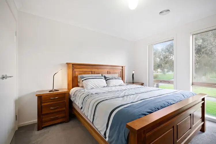 Fourth view of Homely unit listing, 31 Shakespeare Court, Drouin VIC 3818