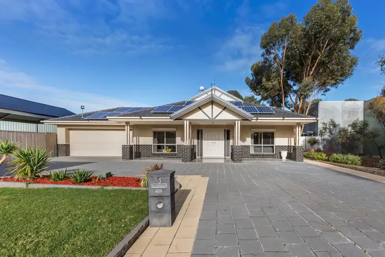 3 Holly Court, Mawson Lakes SA 5095