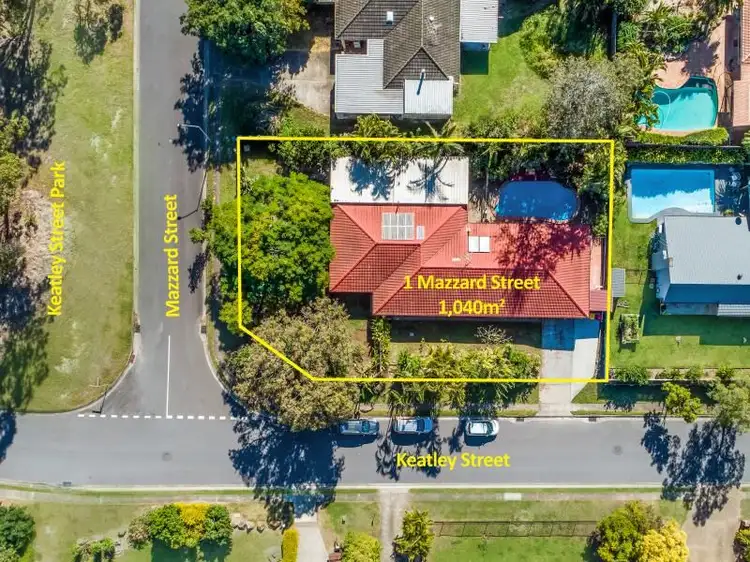 1 Mazzard Street, Bellbowrie QLD 4070