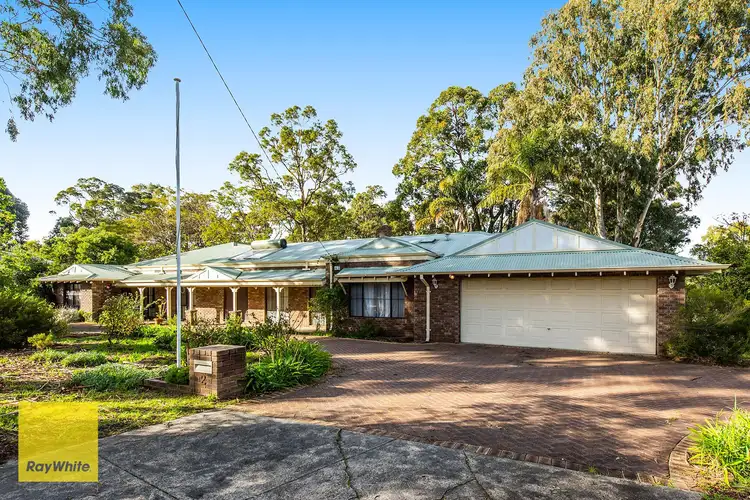 2 Rose Court, Lesmurdie WA 6076