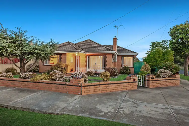 27 Tivey Street, Reservoir VIC 3073