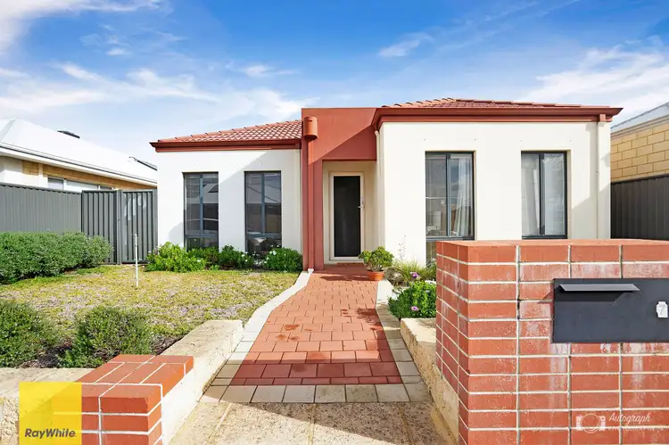 7 Dennart Street, Caversham WA 6055