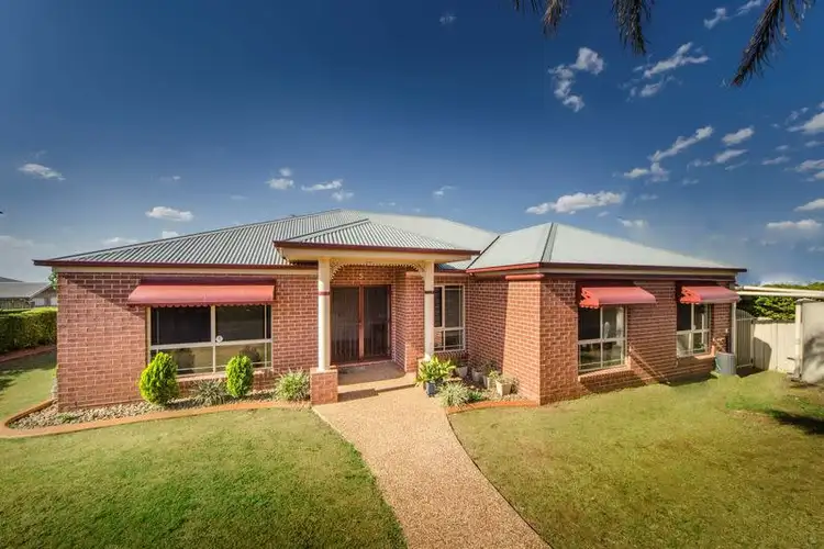 5 Howard Street, Middle Ridge QLD 4350