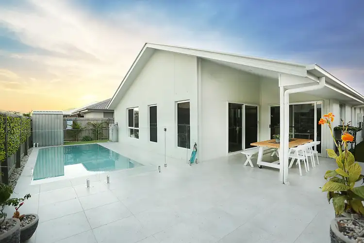 9 Curtis Street, Mountain Creek QLD 4557