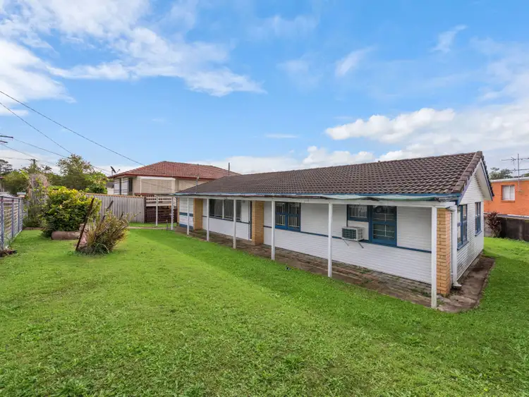 Seventh view of Homely house listing, 4 Lyric Street, Cannon Hill QLD 4170