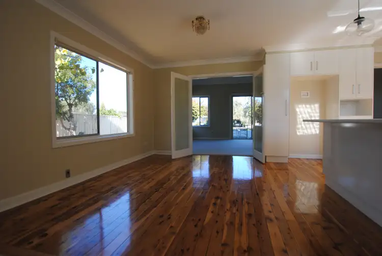 Seventh view of Homely house listing, 41 Edmondson Avenue, Griffith NSW 2680