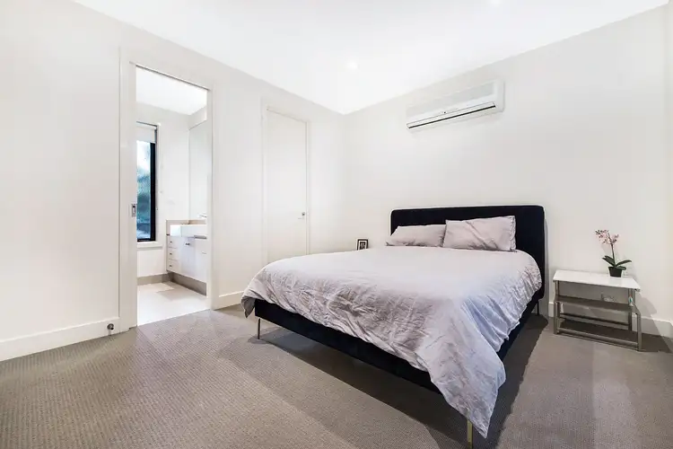 Sixth view of Homely townhouse listing, 2/401 Highbury Road, Burwood VIC 3125