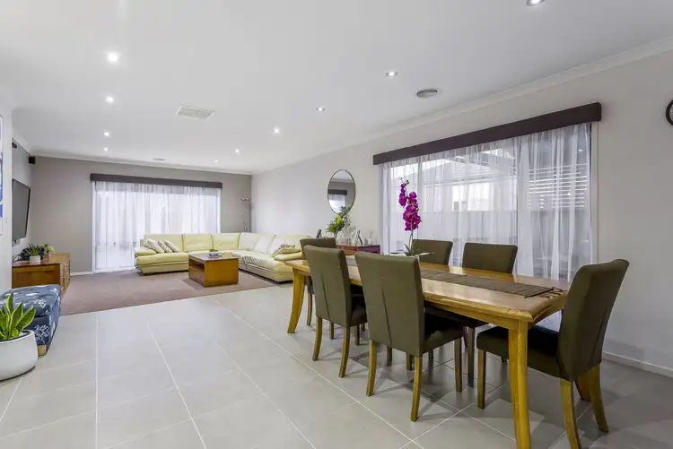 Fourth view of Homely house listing, 6 Landmark Crescent, Manor Lakes VIC 3024