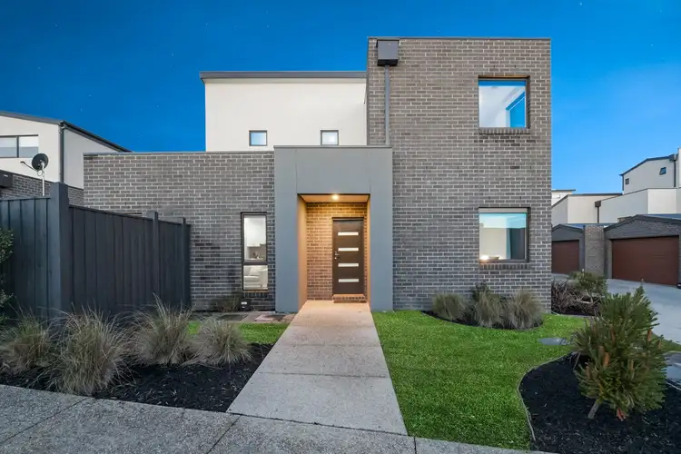 1 Agate Lane, Pakenham VIC 3810