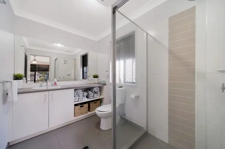 Third view of Homely house listing, 5 Lorikeet Way, Crestmead QLD 4132