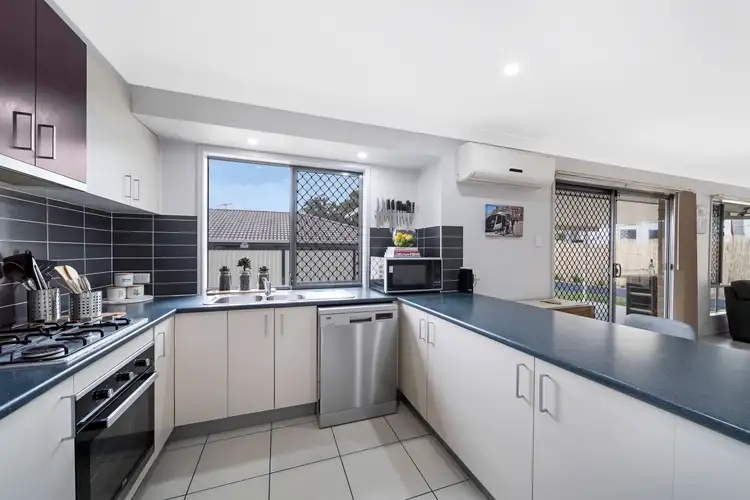 Fifth view of Homely house listing, 5 Lorikeet Way, Crestmead QLD 4132