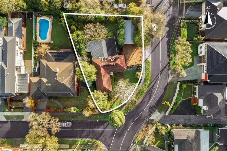 4 Burch Street, Blackburn North VIC 3130