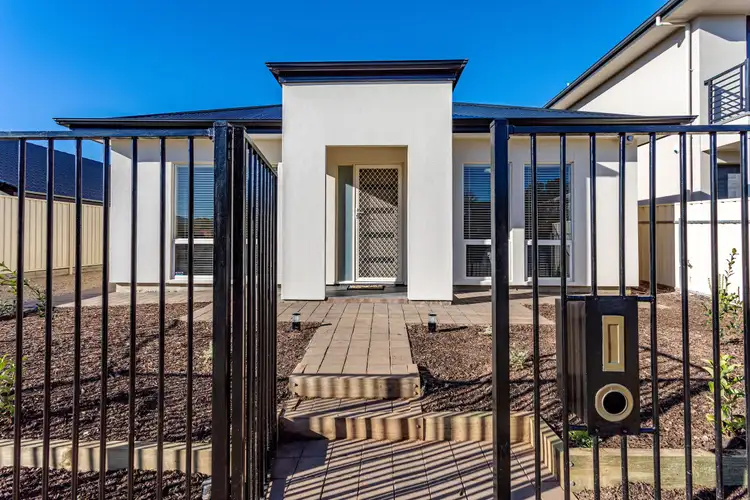 45 Whinnerah Avenue, Aldinga Beach SA 5173
