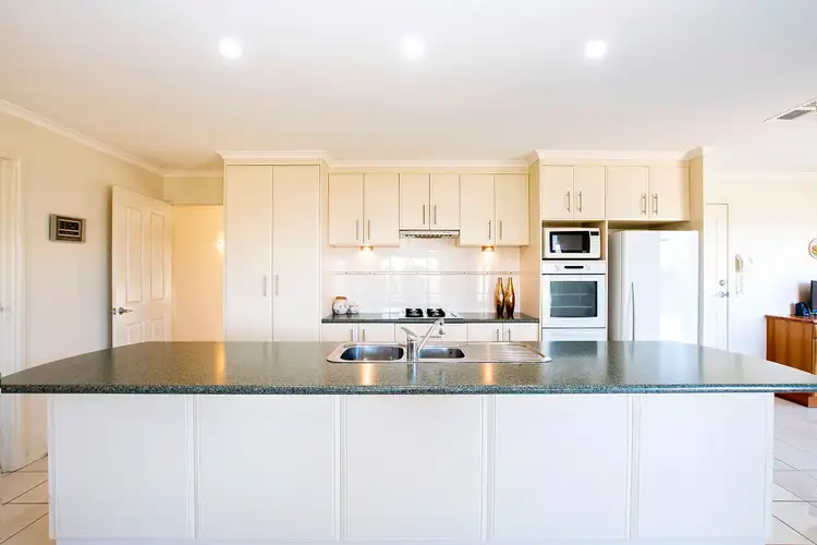Fifth view of Homely house listing, 9 Brenton Avenue, Echuca VIC 3564