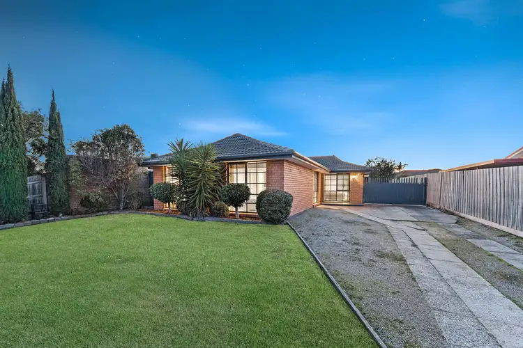 9 Jarvis Crescent, Dandenong North VIC 3175