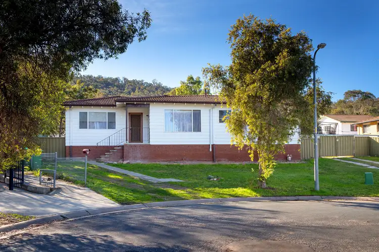 4 Maple Place, West Albury NSW 2640