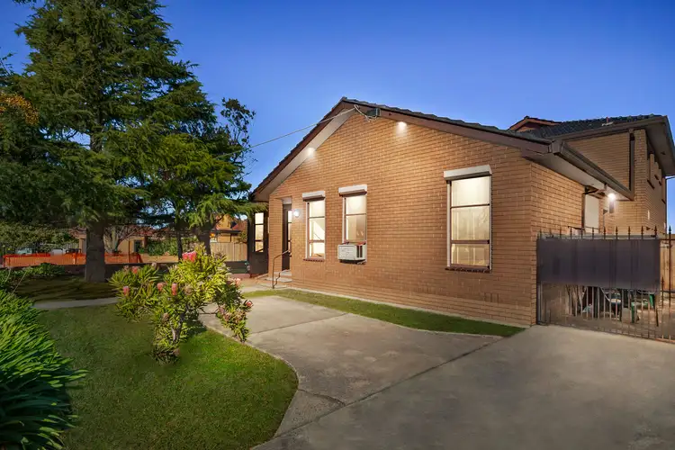 1/1610 Dandenong Road, Huntingdale VIC 3166