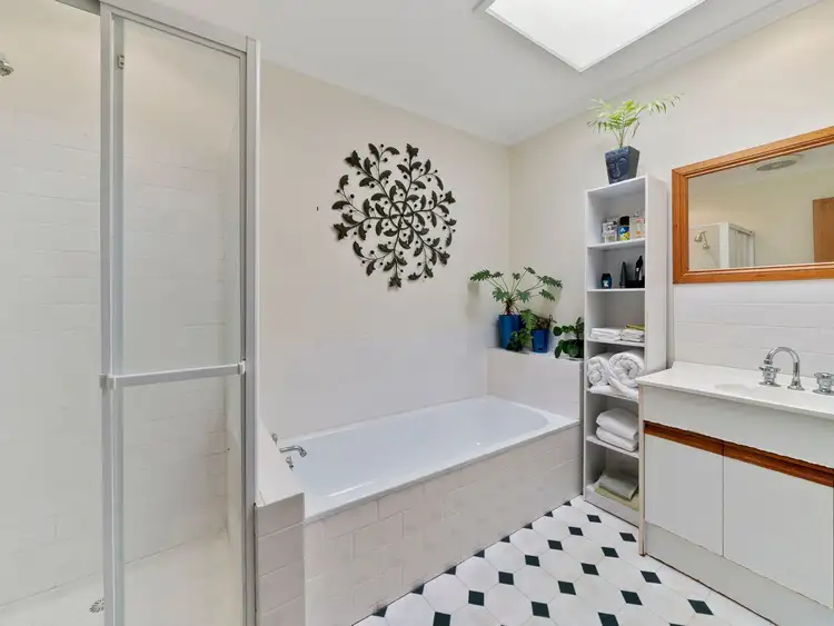 Seventh view of Homely house listing, 2 Higgins Court, Myrtleford VIC 3737