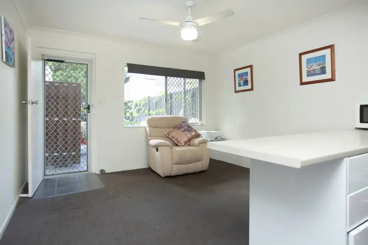 3/194 High Street, Southport QLD 4215