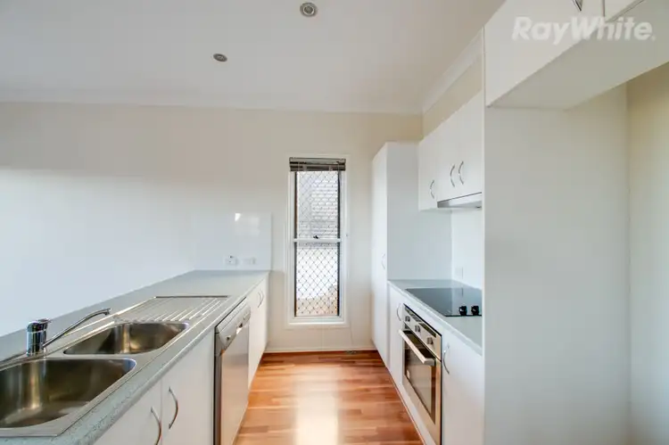 Seventh view of Homely house listing, 8 O'Reilly Crescent, Springfield Lakes QLD 4300