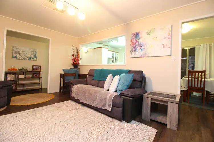 Sixth view of Homely house listing, 10 Dearden Place, Emerald QLD 4720