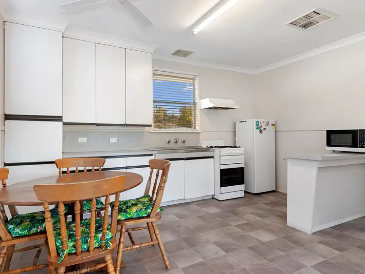 Fourth view of Homely house listing, 7 Graeme Court, Benalla VIC 3672