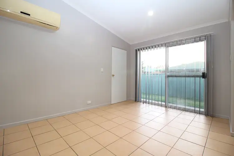 Seventh view of Homely house listing, 9 Buchholz Place, Emerald QLD 4720