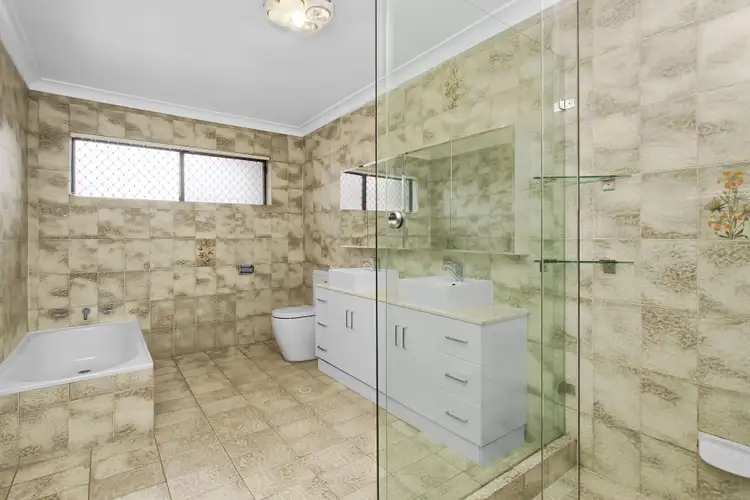 Fifth view of Homely house listing, 11 Fitzroy Close, St Johns Park NSW 2176
