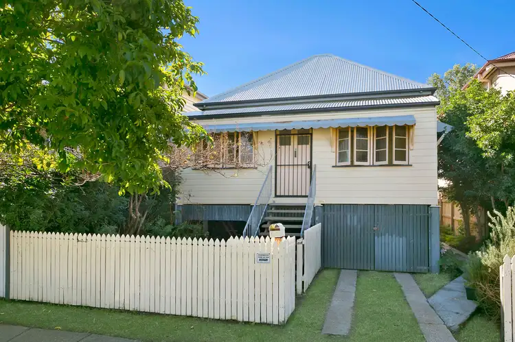 102 Baines Street, Kangaroo Point QLD 4169