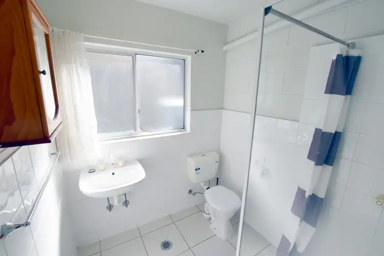 Fourth view of Homely unit listing, 6/29 Off Street, Gladstone Central QLD 4680