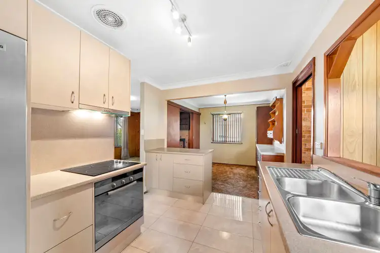Second view of Homely house listing, 33 Woodlawn Drive, Budgewoi NSW 2262
