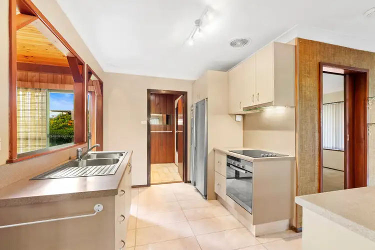 Third view of Homely house listing, 33 Woodlawn Drive, Budgewoi NSW 2262