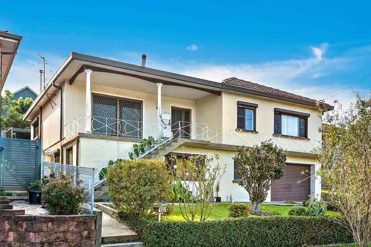 10 Sheppard Street, West Wollongong NSW 2500