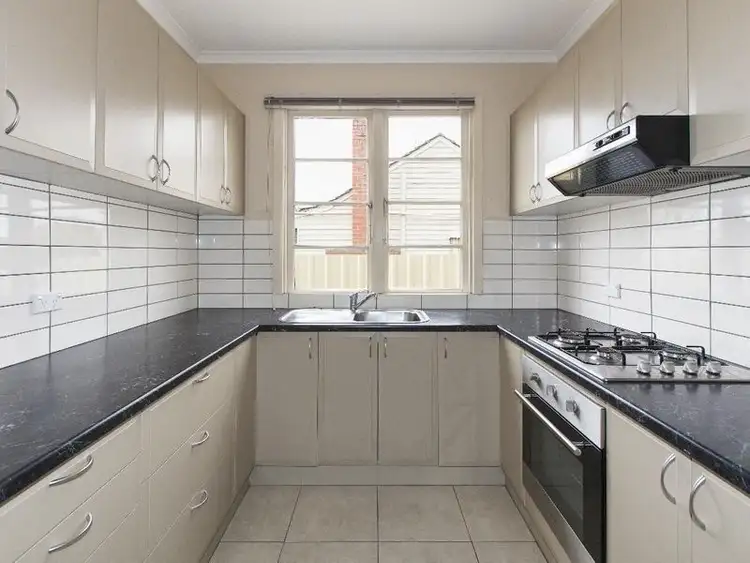 Fifth view of Homely house listing, 1/10 Baird Street, Ararat VIC 3377