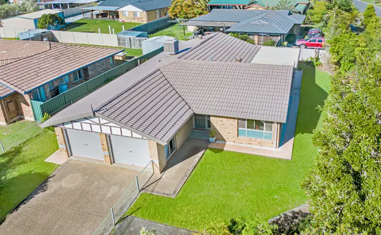 16 Hanlon Street, Tanah Merah QLD 4128
