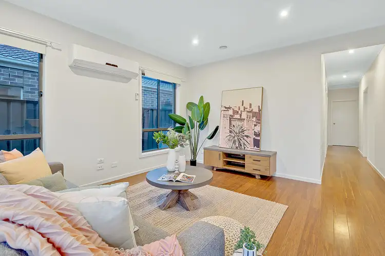 Seventh view of Homely house listing, 8 Riberry Street, Craigieburn VIC 3064