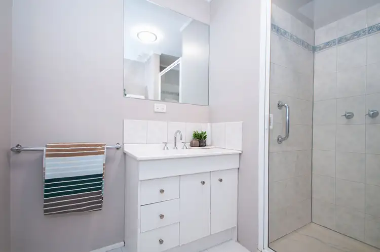 Sixth view of Homely unit listing, U12/8-12 Landale Avenue, Croydon VIC 3136