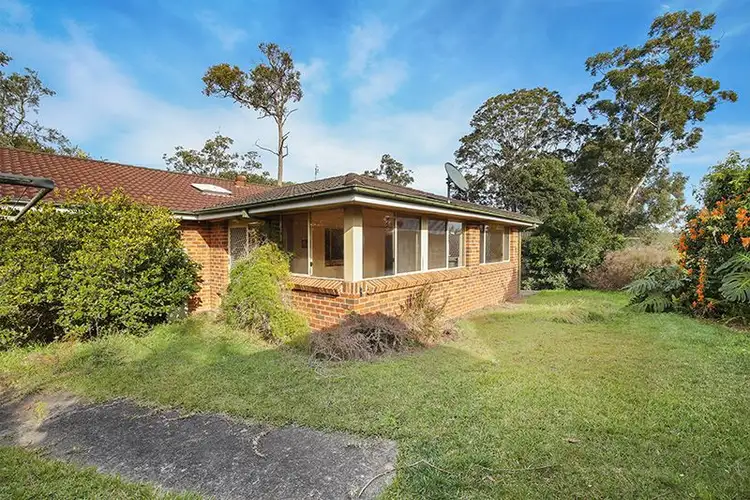 4 Harmony Close, Green Point NSW 2251