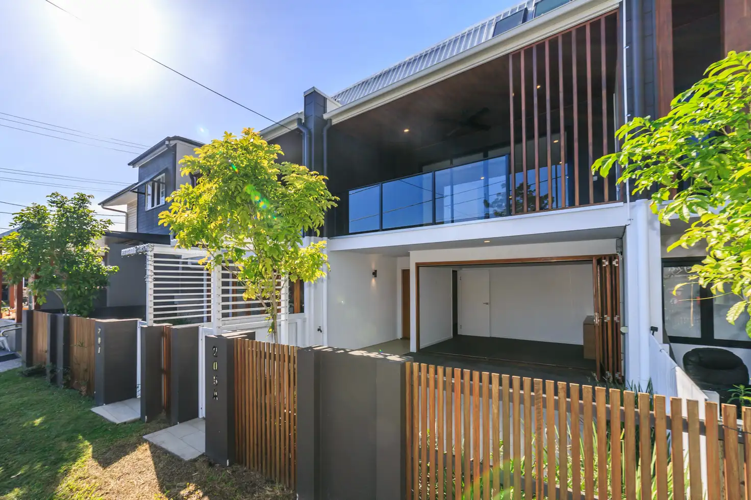 Main view of Homely townhouse listing, 205A Riding Road, Balmoral QLD 4171