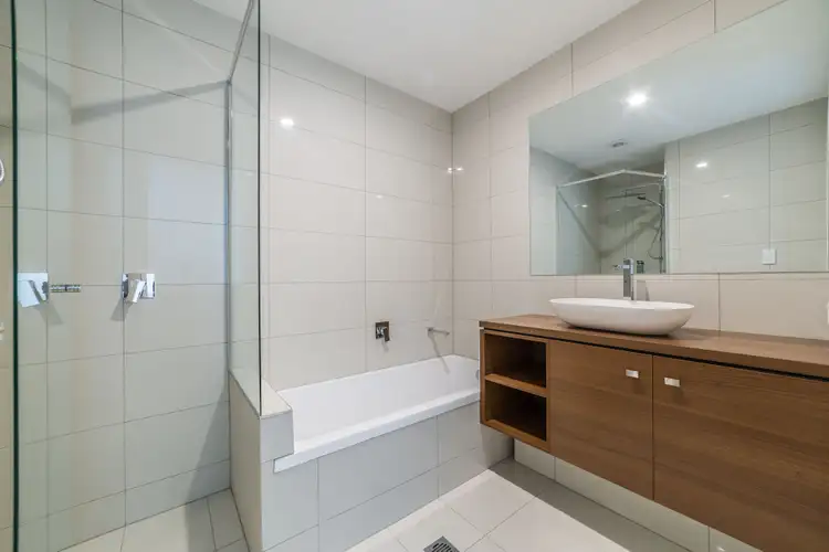 Fifth view of Homely townhouse listing, 205A Riding Road, Balmoral QLD 4171