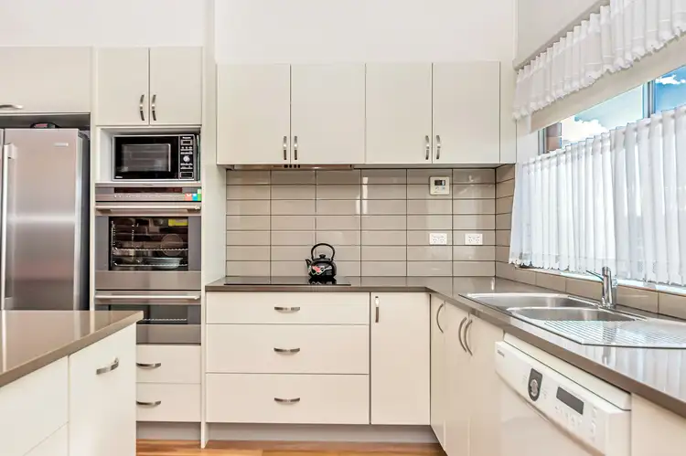 Fifth view of Homely house listing, 8 Eecen Road, Queanbeyan NSW 2620
