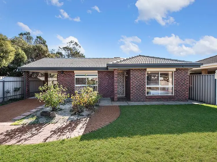 8 Clearwater Crescent, Seaford Rise SA 5169