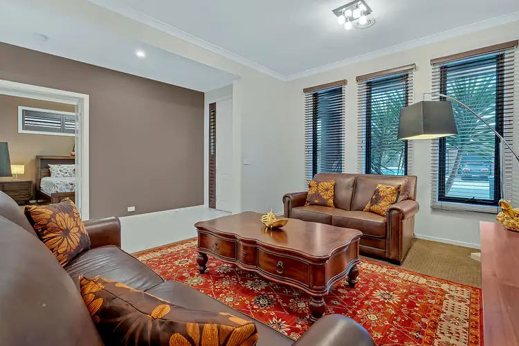 Fifth view of Homely house listing, 8 Millstream Pass, Craigieburn VIC 3064