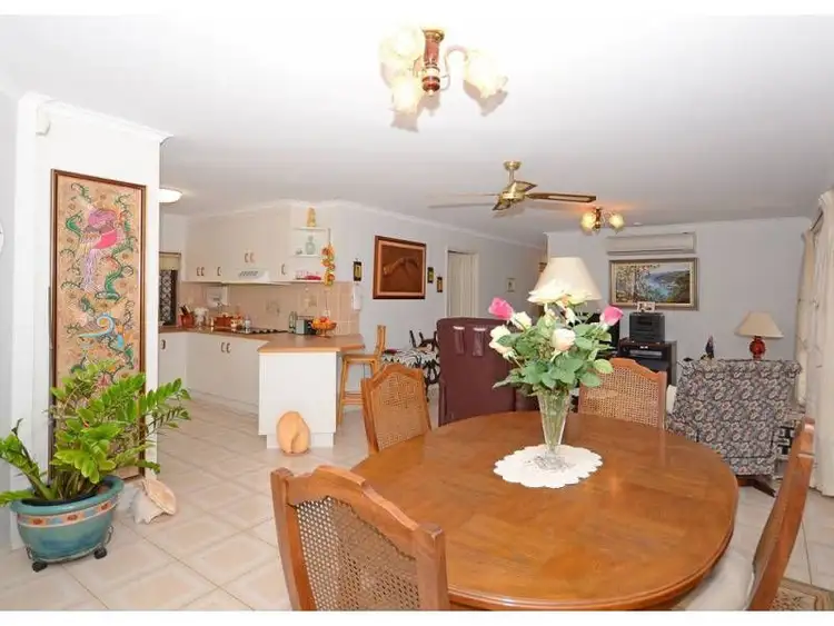 Second view of Homely house listing, 6 Dean Court, Urraween QLD 4655