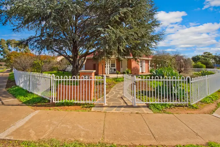 2 Osler Street, Elizabeth Vale SA 5112