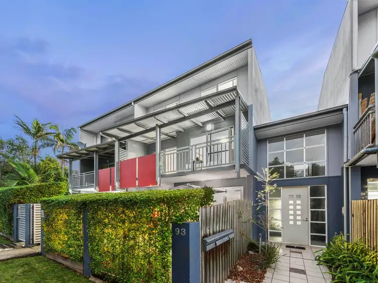 2/93 Primrose Street, Sherwood QLD 4075
