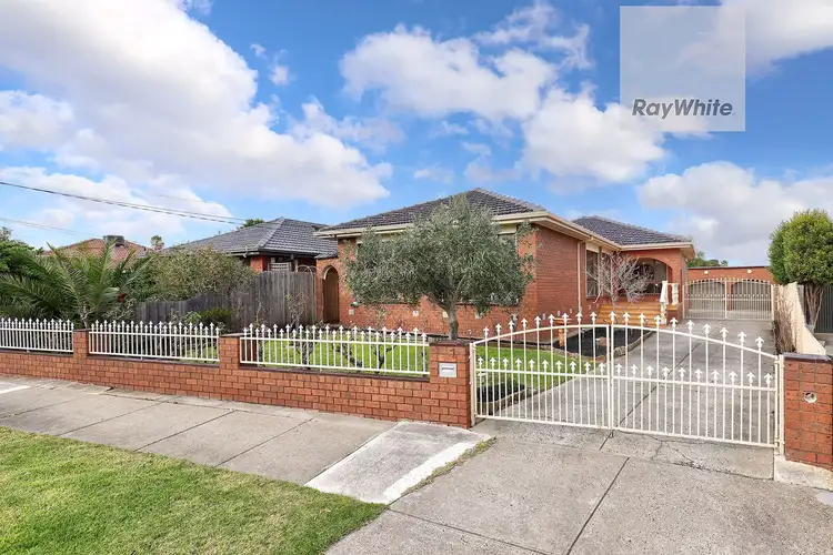 7 Finningley Drive, Tullamarine VIC 3043