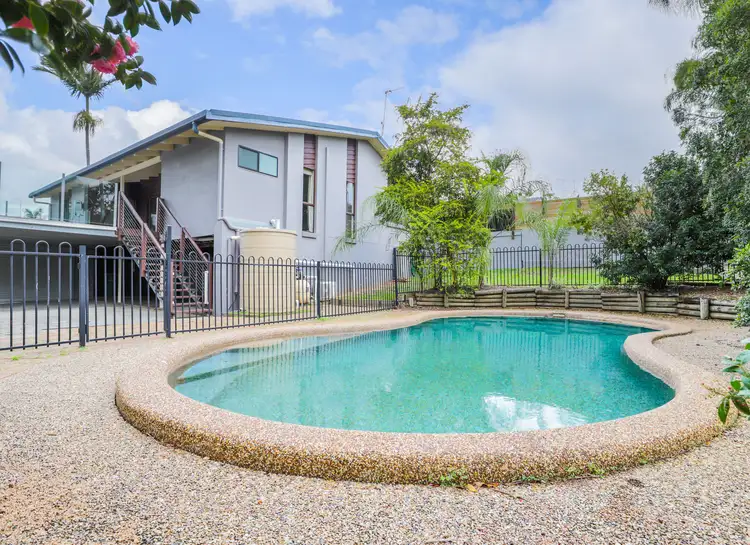 4 Wilga Court, Ashmore QLD 4214